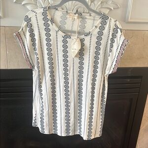 Hem & Thread off white and Blue  Tee